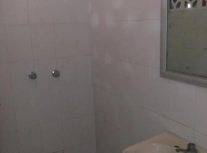 Private Bathroom King Room